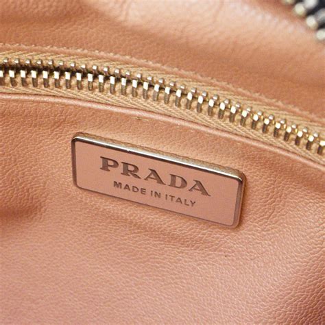 beg tangan prada milano|prada handbags 101.